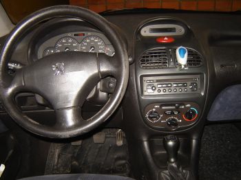 Peugeot  3